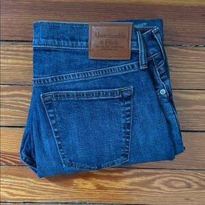 Abercrombie & Fitch Blue Jeans